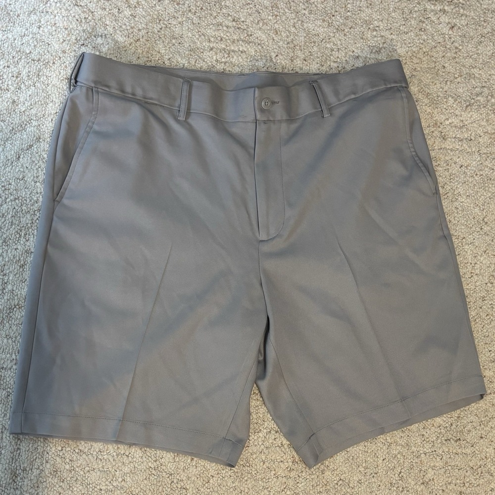 Grand Slam Performance Expandable Waistband Golf Shorts 38 Gray Activewear